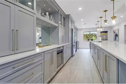 27052 Kindlewood Ln, Bonita Springs, FL 34134 - Photo 5