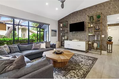 27052 Kindlewood Ln, Bonita Springs, FL 34134 - Photo 11