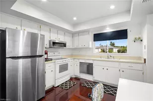 8608 Granada Ct, Fort Myers, FL 33907 - Photo 7