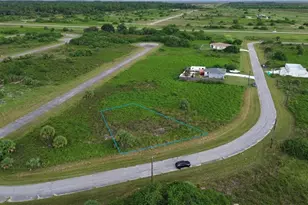 770 Shark Ln, Labelle, FL 33935 - Photo 1