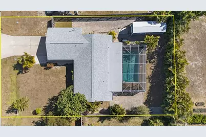 916 SE 31st Ln, Cape Coral, FL 33904 - Photo 21