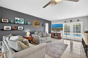 916 SE 31st Ln, Cape Coral, FL 33904 - Photo 5