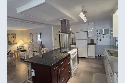 941 Days Ln, North Fort Myers, FL 33917 - Photo 9