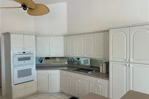 2002 SE 28th St, Cape Coral, FL 33904 - Photo 11