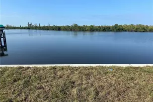 2320 NW 44th Pl, Cape Coral, FL 33993 - Photo 1