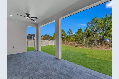 1033 Bassinger Ave S, Lehigh Acres, FL 33974 - Photo 27