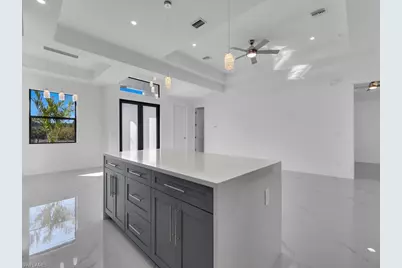 1033 Bassinger Ave S, Lehigh Acres, FL 33974 - Photo 9