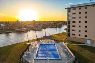 4260 SE 20th Pl, Cape Coral, FL 33904 - Photo 3