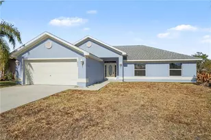 18231 Beauty Berry Ct, Lehigh Acres, FL 33972 - Photo 3