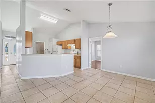 18231 Beauty Berry Ct, Lehigh Acres, FL 33972 - Photo 7