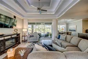 1821 SW 28th Ln, Cape Coral, FL 33914 - Photo 3