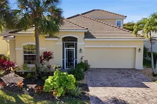 2452 Blackburn Cir, Cape Coral, FL 33991 - Photo 1