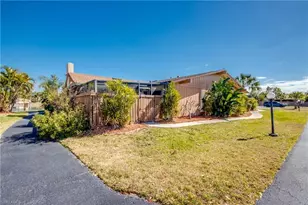 6406 Royal Woods Dr, Fort Myers, FL 33908 - Photo 3