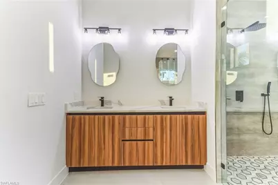 4817 SW 18th Ave, Cape Coral, FL 33914 - Photo 21