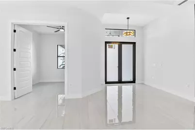 1824 SW 49th Ter, Cape Coral, FL 33914 - Photo 9