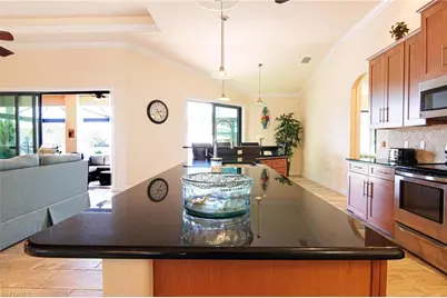 4122 SW 21st Pl, Cape Coral, FL 33914 - Photo 5