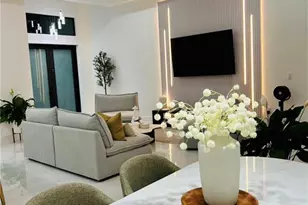 1929 NE 14th St, Cape Coral, FL 33909 - Photo 7