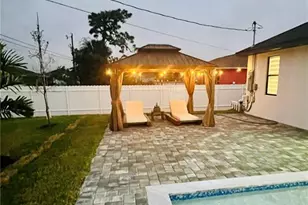 1929 NE 14th St, Cape Coral, FL 33909 - Photo 19