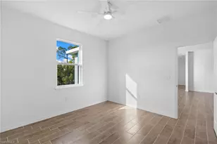 1024 SW 1st St, Cape Coral, FL 33991 - Photo 23