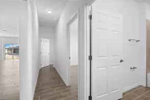 1024 SW 1st St, Cape Coral, FL 33991 - Photo 31