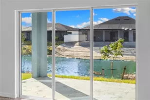 1024 SW 1st St, Cape Coral, FL 33991 - Photo 37