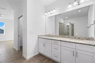 1024 SW 1st St, Cape Coral, FL 33991 - Photo 27