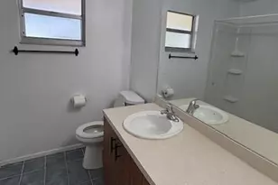 503 NE 24th Pl, Cape Coral, FL 33909 - Photo 7