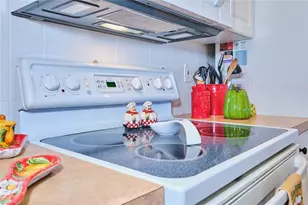 9190 Southmont Cove, Fort Myers, FL 33908 - Photo 17