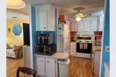 126 Granada St, Fort Myers, FL 33905 - Photo 9