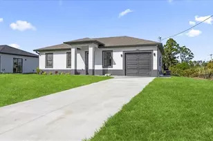 1143 Barfield St E, Lehigh Acres, FL 33974 - Photo 3