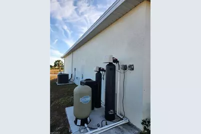 1819 NE 23rd Ter, Cape Coral, FL 33909 - Photo 19