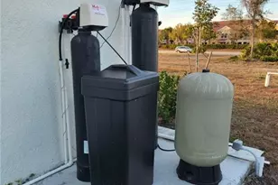 1819 NE 23rd Terrace, Cape Coral, FL 33909 - Photo 23