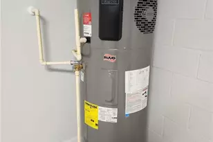 1819 NE 23rd Terrace, Cape Coral, FL 33909 - Photo 21