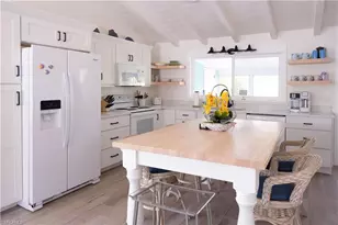 4570 Escondidio Ln, Captiva, FL 33924 - Photo 5