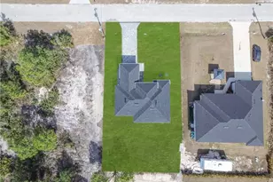 3009 42nd St W, Lehigh Acres, FL 33971 - Photo 9