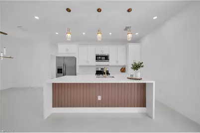 3009 42nd St W, Lehigh Acres, FL 33971 - Photo 15