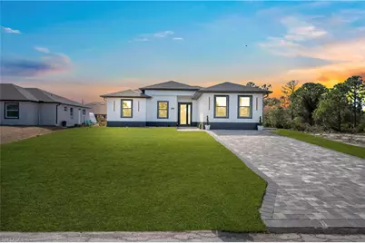 3009 42nd St W, Lehigh Acres, FL 33971 - Photo 5