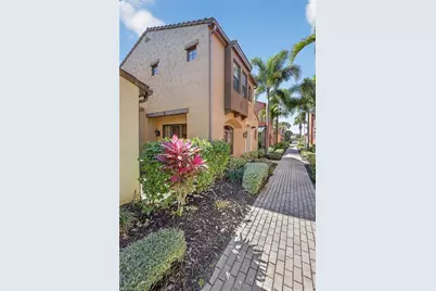 11860 Liana St #8903, Fort Myers, FL 33912 - Photo 3