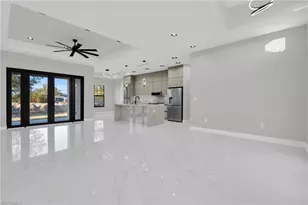 2506 73rd St W, Lehigh Acres, FL 33971 - Photo 9