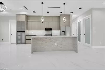 2506 73rd St W, Lehigh Acres, FL 33971 - Photo 11