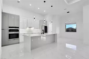 429 Tropicana Pkwy E, Cape Coral, FL 33909 - Photo 7