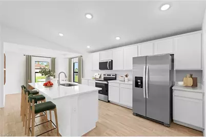 2127 NE 13th Pl, Cape Coral, FL 33909 - Photo 5