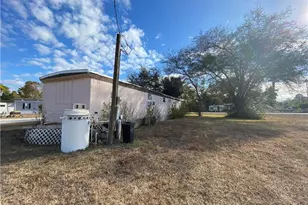 7814 Breeze Dr, North Fort Myers, FL 33917 - Photo 11