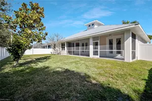 3830 SW 15th Pl, Cape Coral, FL 33914 - Photo 25