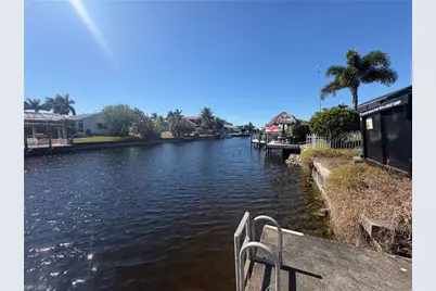 1930 SE 37th St, Cape Coral, FL 33904 - Photo 5