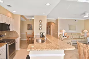 10361 Butterfly Palm Dr, Fort Myers, FL 33966 - Photo 15