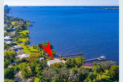 100 Fairview Ave, Fort Myers, FL 33905 - Photo 3