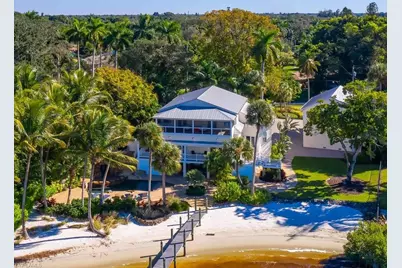 100 Fairview Ave, Fort Myers, FL 33905 - Photo 5