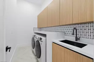 113 SW 34th Ave, Cape Coral, FL 33991 - Photo 27