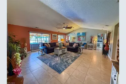 611 SE 20th Pl, Cape Coral, FL 33990 - Photo 11